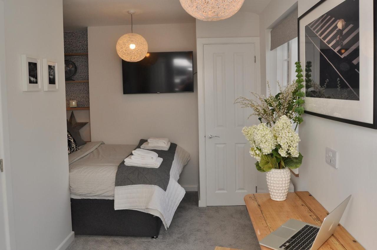 Bridge Street Apartments. Boutique Style Luxury, In The Heart Of Taunton. Exterior photo